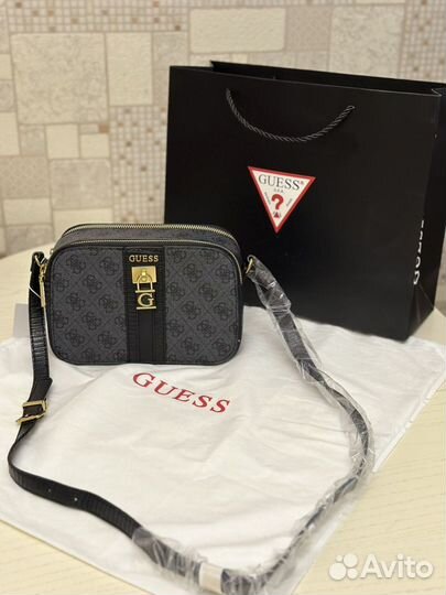 Сумка guess новая оригинал