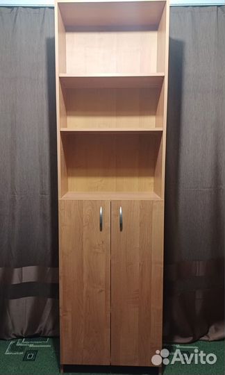 Шкаф