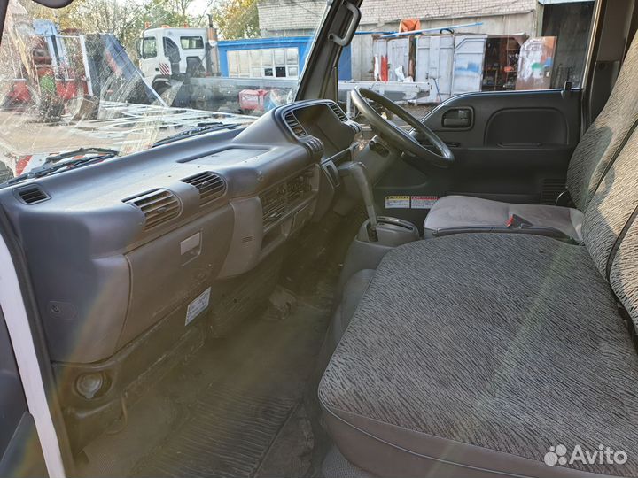 Isuzu Elf с КМУ, 1998