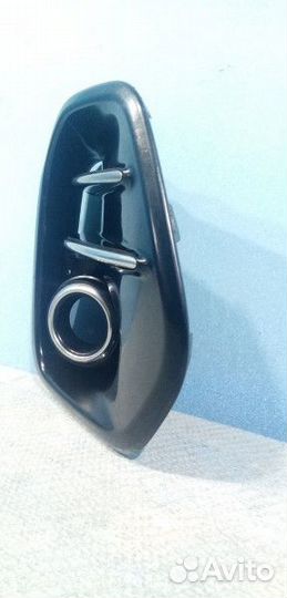 Рамка противотуманной фары левой Kia Sportage 4 (Q