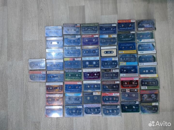 Аудиокассеты лотами по 50 штук