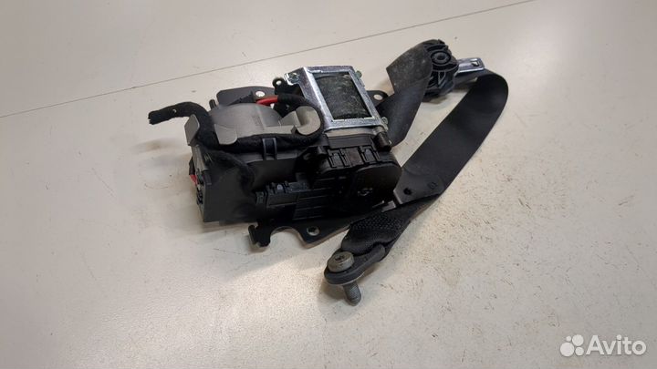 Ремень безопасности Mercedes S W220, 2004