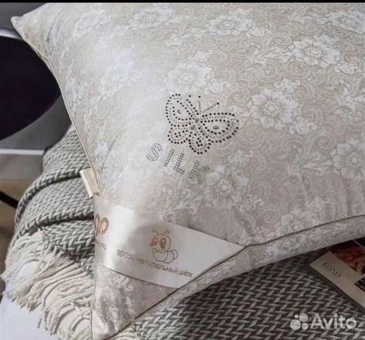Подушка натуральный шёлк