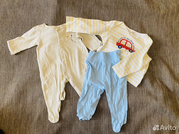 Большой пакет одежды на мальчика от 0 до 2-х лет