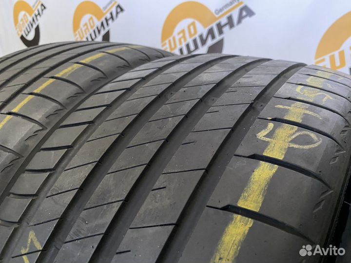 Bridgestone Potenza S005 235/35 R19