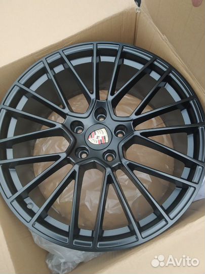 Диски на Порш Кайен r21 5x130 новые