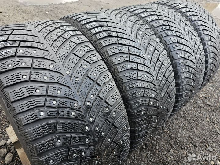 Michelin X-Ice North 4 255/35 R19 96H