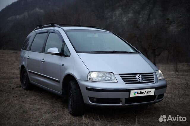 Volkswagen Sharan 2.0 MT, 2007, 325 000 км с пробегом, цена 1100000 руб.