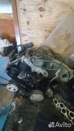 Разбор мотора Mazda Bongo Friendee 2.5 бензин