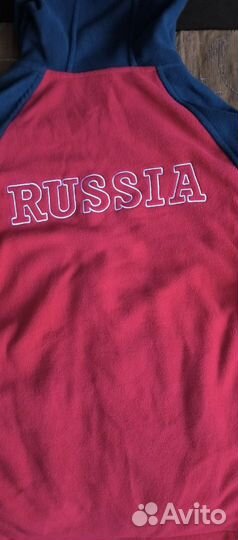 Теплая с капюшоном