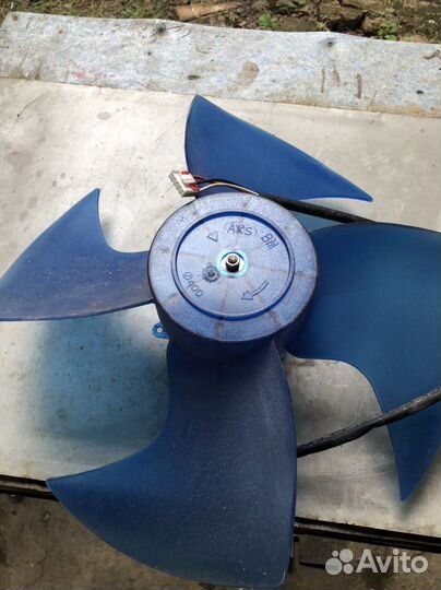 Вентилятор наружнего блока