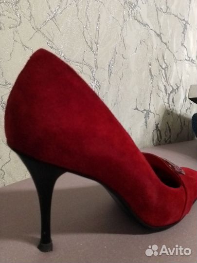 Туфли женские 36,на узкую ножку