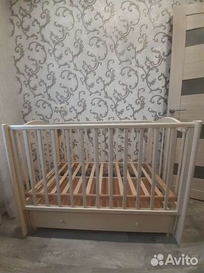 Детская кровать Лель с универсальным маятником