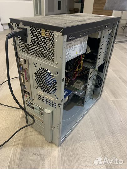 Компьютер