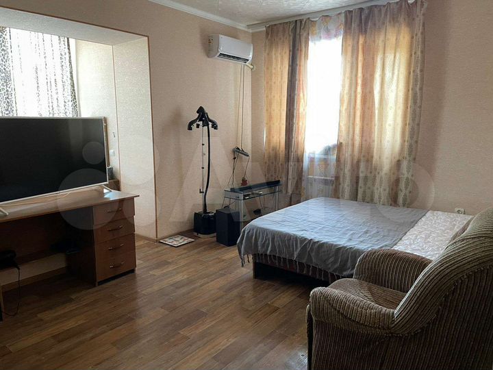 1-к. квартира, 45 м², 2/10 эт.