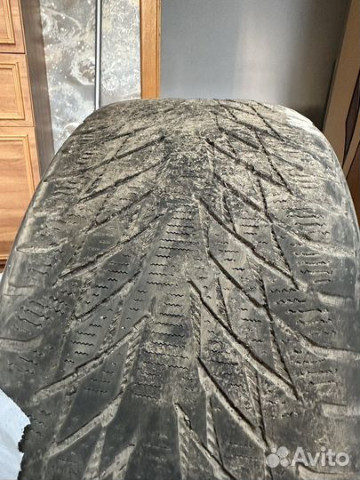 Nokian Tyres Hakkapeliitta R2 245/45 R19