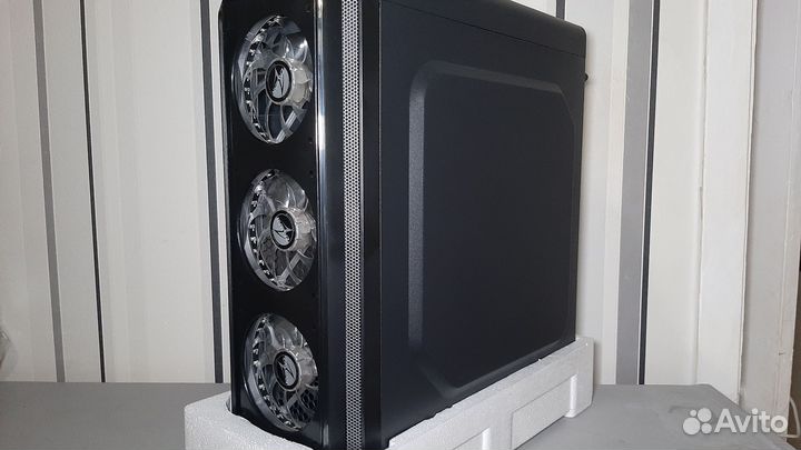 Корпус zalman i3 Edge