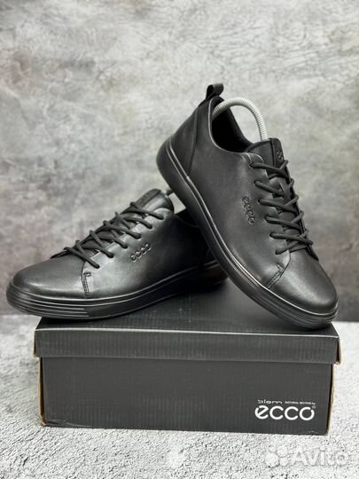 Кроссовки ecco