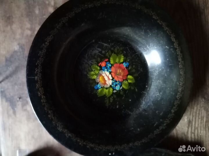 Поднос и посуда