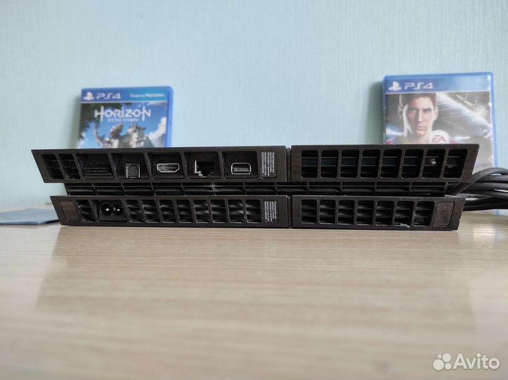 Sony PlayStation 4 500gb / игры/ не вскрывалась
