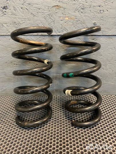 Пружина подвески задняя Porsche Panamera 970 cwaa