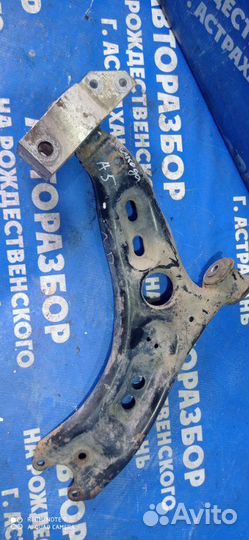 Передний левый рычаг Skoda Octavia A5 лифтбэк CDA