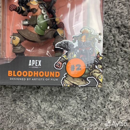 Коллекционная фигурка bloodhound apex legends