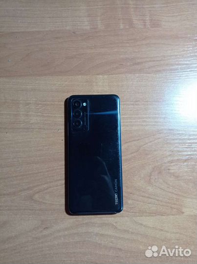 Телефон Tecno Camon 18