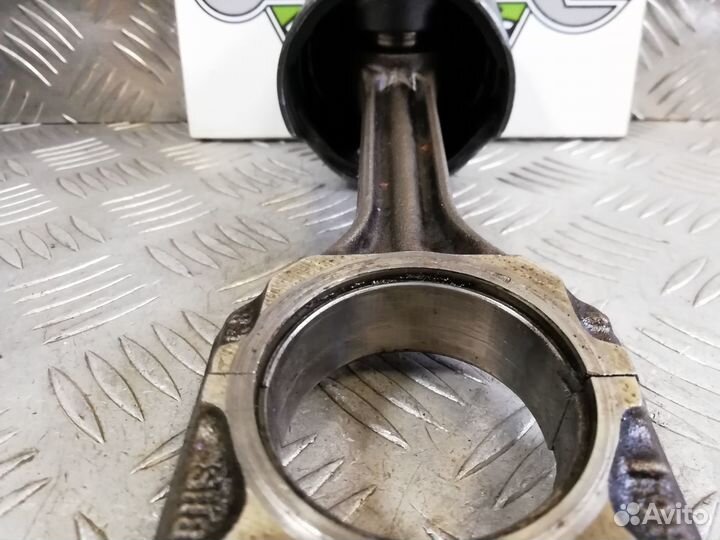 Поршень с шатуном 2.4 AAB VW Transporter T4