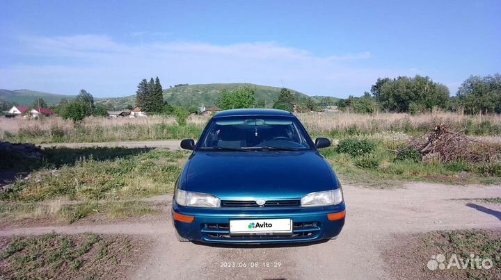 Toyota Corolla 1.6 AT, 1993, 300 000 км