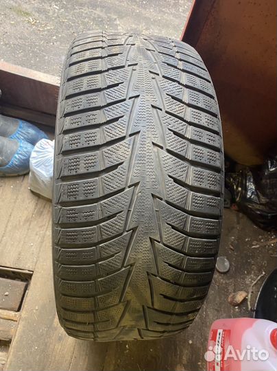Hankook Winter I'Cept X RW10 275/40 R21