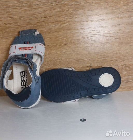 Сандали zebra