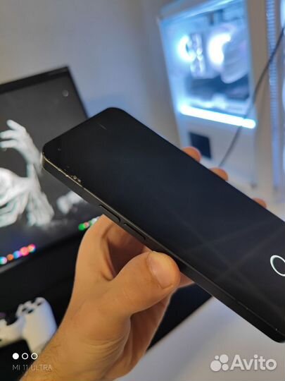 Nothing Phone 1, 8/256 ГБ