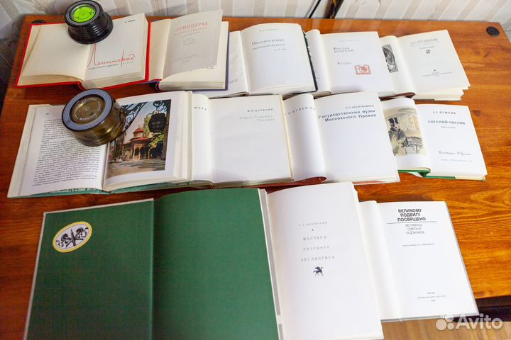 Коллекция мини-книг и книг по Экслибрису