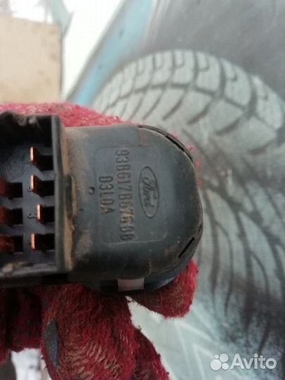 Кнопка регулировки зеркал Ford Fusion 2002 - 2012