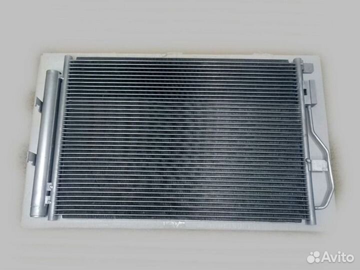 Радиатор кондиционера Шевроле Кобальт 2011 - нв