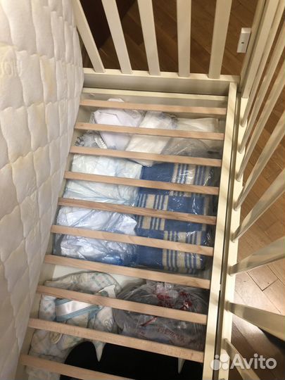 Детская кроватка