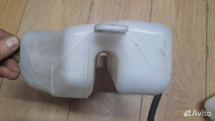 Бачок омывателя Mazda 6 Gh седан 2.0 2007-2013