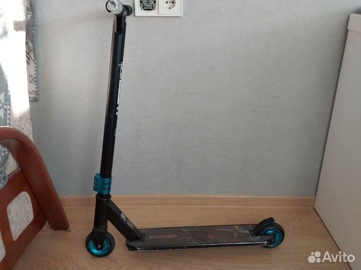 Трюковой самокат