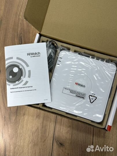 Комплект видеонаблюдения Hiwatch на 4 камеры 5MP