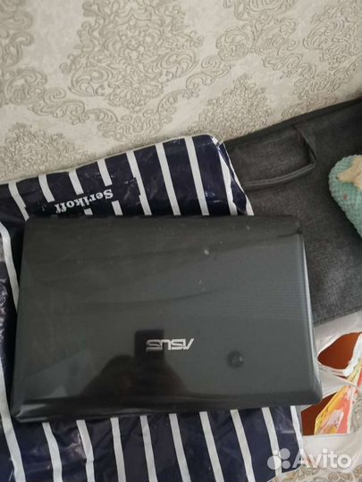 Продам ноутбук на запчасти