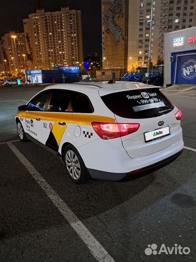 Kia Ceed 1.6 AT, 2018, 314 000 км