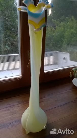 Винтажная ваза для цветов