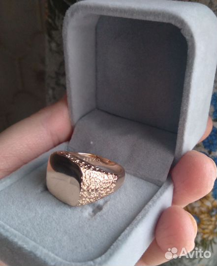 Мужская золотая печатка