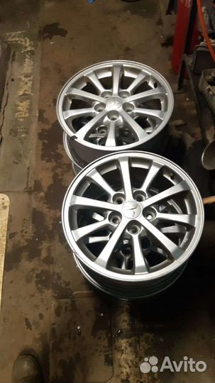 Литые диски R16 на mitsubishi