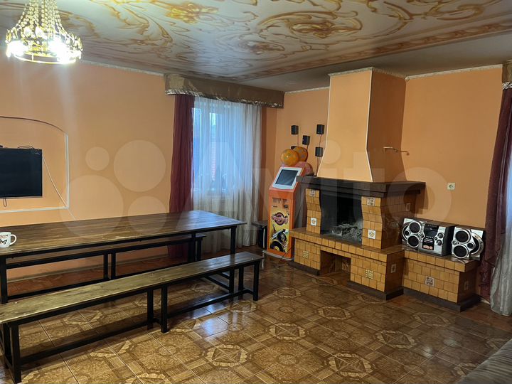 Коттедж 180 м² на участке 15 сот.