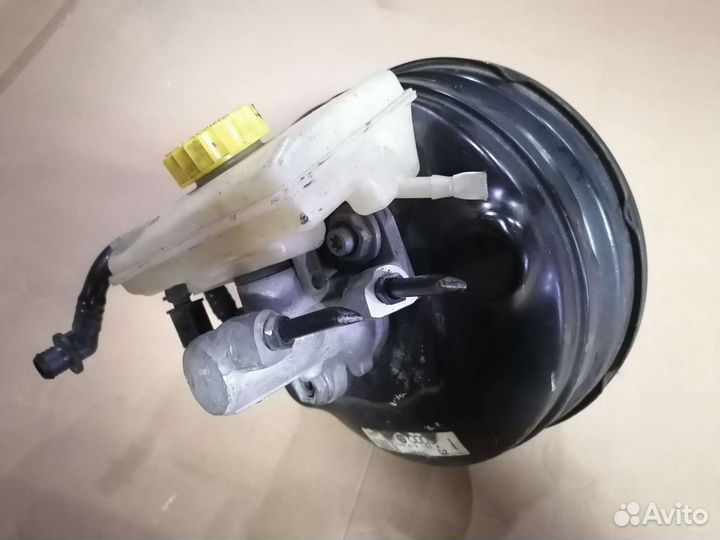 Вакуумный усилитель тормозов Audu, VW, VAG 8E06121