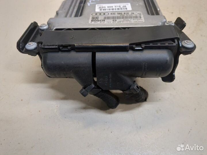 Блок управления двигателем Audi A4 (B7), 2008