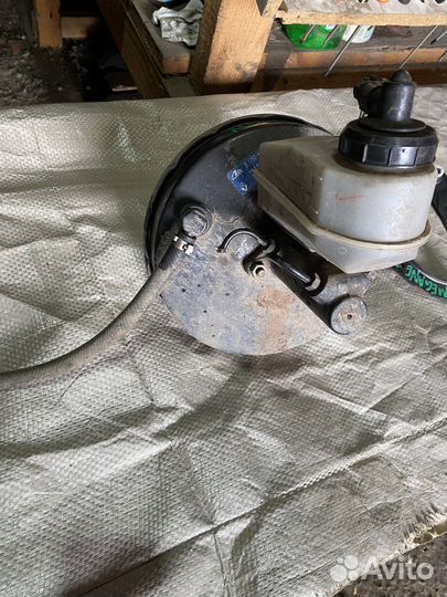 Главный тормозной цилиндр Рено Меган 1 1996