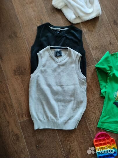 Жилетка трикотажная школьная 122-128